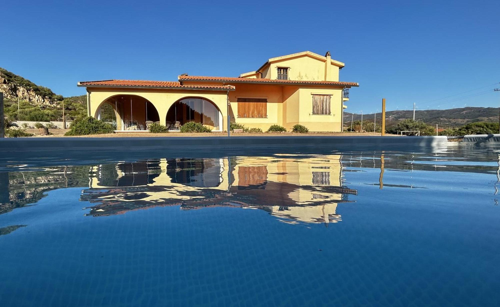 Villa Jolies Viddalba 外观 照片