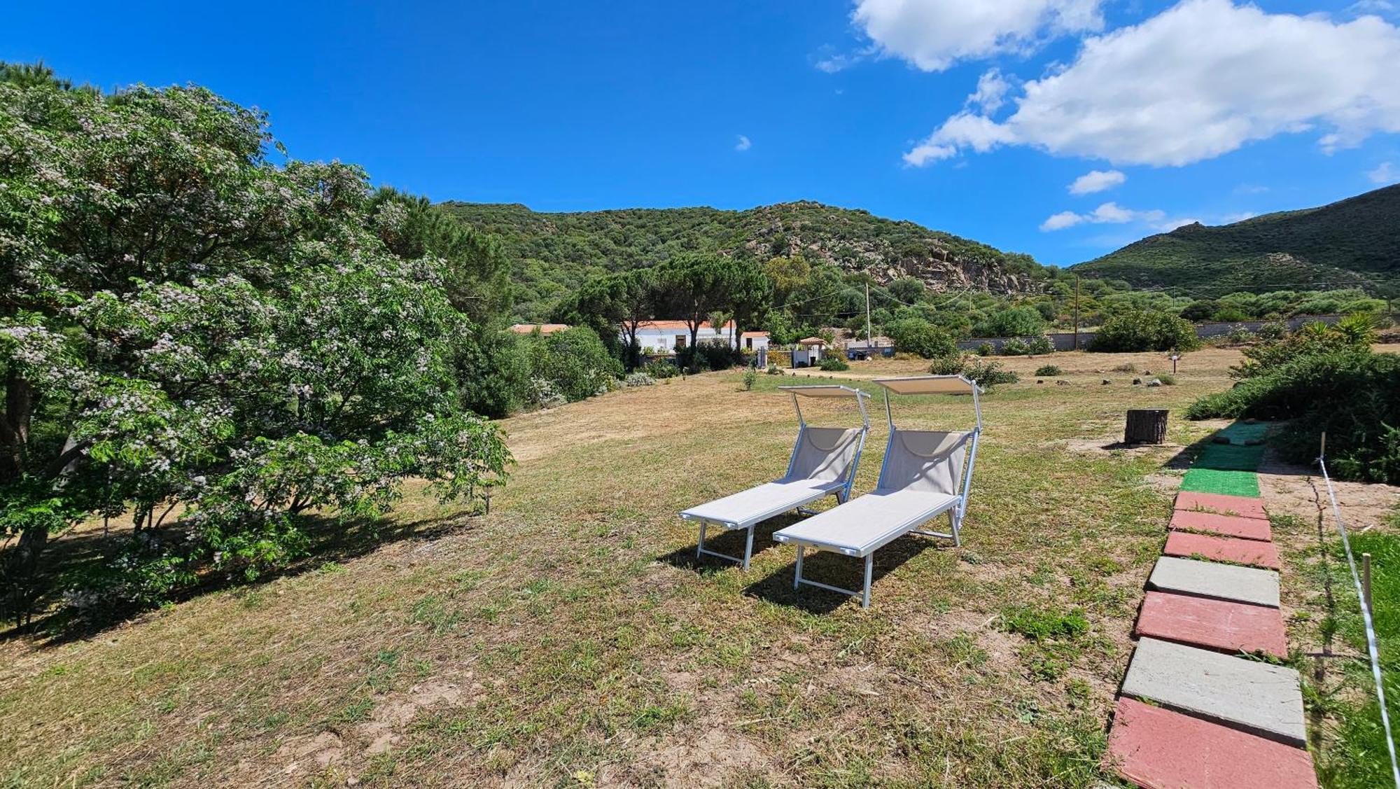 Villa Jolies Viddalba 外观 照片